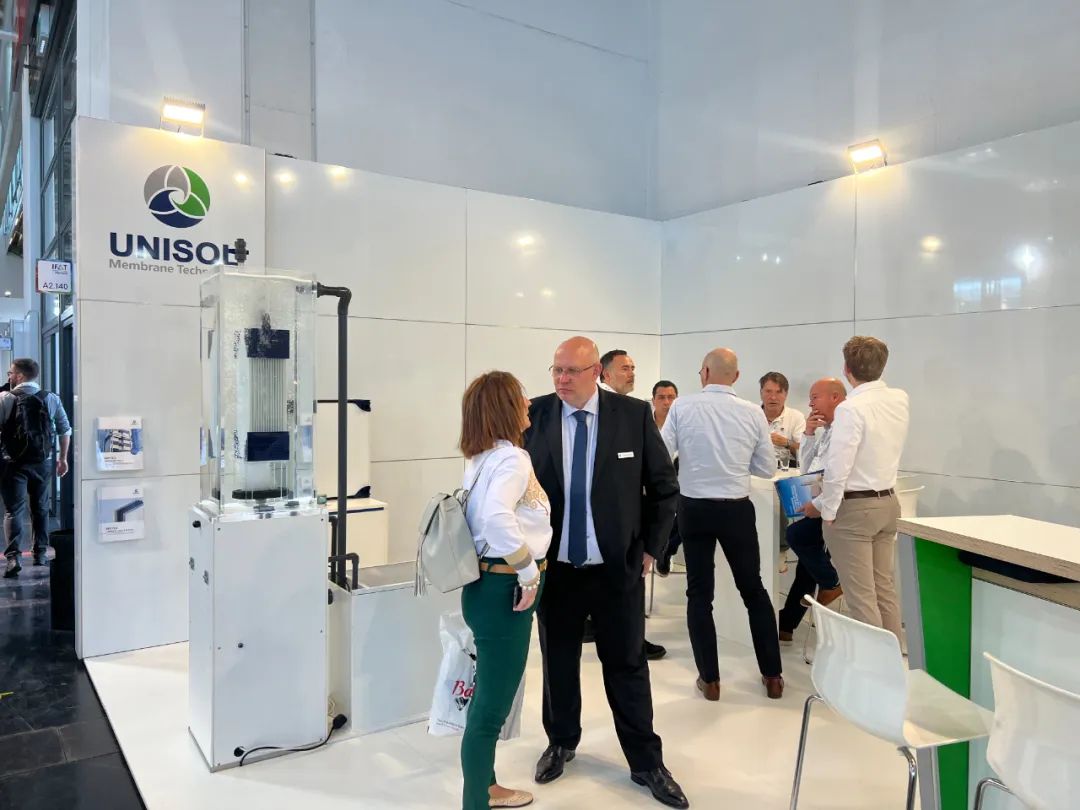 1715938003543806.jpg 1715938003543806.jpg